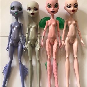 Monster high dolls (original) with accessories